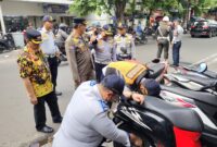 filter: 0; fileterIntensity: 0.0; filterMask: 0; brp_mask:0;
brp_del_th:null;
brp_del_sen:null;
delta:null;
module: photo;hw-remosaic: false;touch: (-1.0, -1.0);sceneMode: 8;cct_value: 0;AI_Scene: (-1, -1);aec_lux: 158.70505;aec_lux_index: 0;albedo:  ;confidence:  ;motionLevel: -1;weatherinfo: null;temperature: 42;