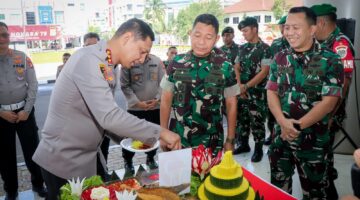 Sinergitas TNI-Polri, Danrem dan Dandim Hadiri Syukuran Hari Bhayangkara ke -79 di Mapolres Metro Tangerang Kota