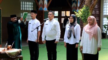 Lantik Empat ASN Fungsional, Sekda Dorong Profesionalisme dan Pelayanan Berkualitas