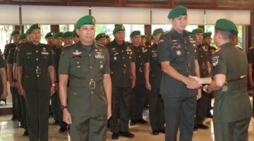 Kolonel Czi Chandra Adibrata Resmi Jabat Kasrem 052/Wkr*