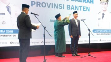Danrem 052/Wkr Hadiri Pelantikan Deden Apriandhi Sebagai Sekda Banten