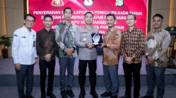 Pilkada Berjalan Aman, KPU Kota Tangerang Serahkan Laporan dan Piagam ke Polres
