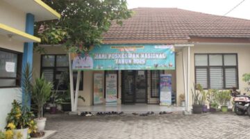 Warga Antusias Sambut Hari Puskeswan Nasional, Pemkot Tangerang Gelar Vaksinasi Rabies Gratis