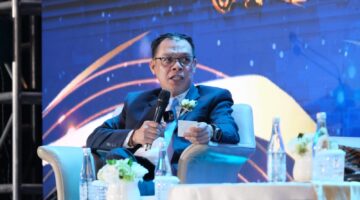 Jasaraharja Putera Dorong Inovasi Manajemen Risiko Asuransi di Wisuda AAMAI XXXII