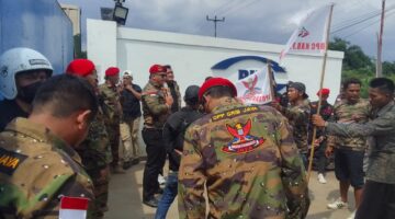 Merasa Ditantang, Ratusan Anggota Ormas GRIB Jaya Datangi PT Arita Industrial Park