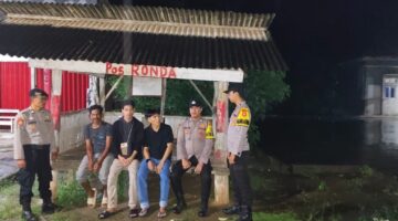 Polsek Tulang Bawang Tengah Intensifkan Patroli Siskamling Dini Hari, Cegah Gangguan Kamtibmas