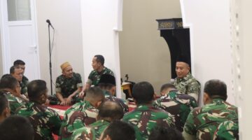 Safari Ramadhan di Kodim 0503/JB, Danrem 052/WKR Ajak Prajurit Tingkatkan Iman dan Integritas*