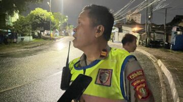 Laju Kencang Pengendara Motor Alami Kecelakaan Tunggal di Kawasan Babakan