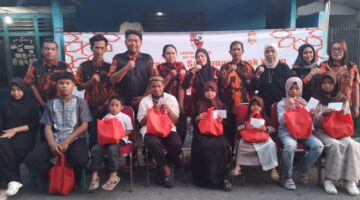 Berbagi di Bulan Ramadhan, PP Ranting Sukasari Santuni Puluhan Anak Yatim