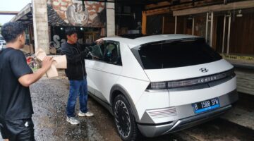 Intai Mobil Parkir, Komplotan Pecah Kaca Gasak iPhone Rp20 Juta di Serpong