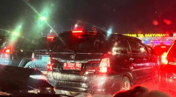 Dilarang Keras, Mobil Dinas DKI Justru Terciduk Mudik di Tol Banyumanik, Publik Pertanyakan Ketegasan
