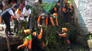 Titik Rawan Banjir Dibongkar, Pemkot Jakbar Percepat Pengerukan PHB Buaran yang Tertimbun Puluhan Tahun