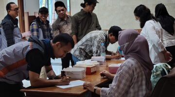 Ratusan FKDM Se -Jakarta Barat Dites Urine, Jika Terbukti Positif Narkoba Sangsi Tegas Menanti