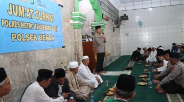 Jumat Keliling Kapolres di Benda, Warga Diajak Aktif Cegah Tawuran dan Kriminalitas