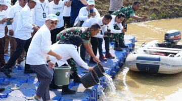 Kasiter Kasrem 052/Wkr Hadiri Penanaman 1.000 Pohon dalam Rangka Hari Bumi 2026