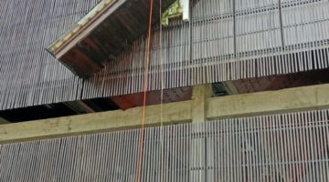 Dinas PUPR Tubaba gerak cepat perbaiki talang Air gedung sesat agung tersumbat kotoran lumut