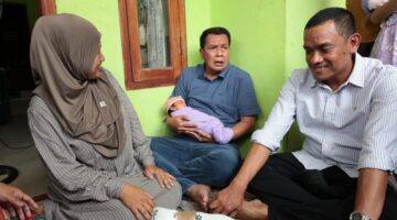 Bayi Bernama Moch. Maesyal Rasyid Jadi Perhatian, Bupati Tangerang Datang Langsung ke Rumah Keluarga