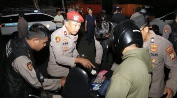 Polisi Gelar Patroli Jaga Jakarta+, 2 Pengendara Vario Kedapatan Bawa Sabu