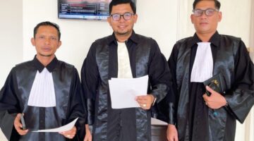 Sidang Wartawan Simeulue Kembali Tertunda, Kuasa Hukum Sentil Dugaan Kriminalisasi Pers