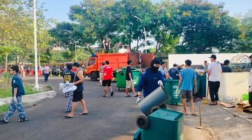 Warga Rusun Persakih Tower 6 Kompak Bersihkan Lingkungan, Gotong Royong Jadi Kekuatan Utama