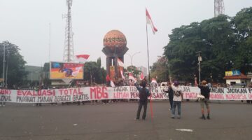Lingkar Aspirasi Publik (LAP) Tangerang Menggelar Aksi Evaluasi Total Program Makan Gizi Gratis (MBG)
