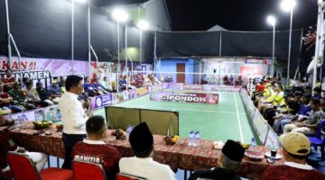 Buka Turnamen Badminton Antar Kelurahan, Wali Kota: Perkuat Silaturahmi dan Lahirkan Atlet Berprestasi