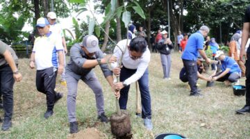 Aksi Tanam Pohon di Fescis, Sachrudin: Komitmen Jaga Kelestarian Lingkungan