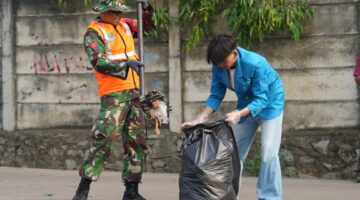 Korem 052/Wijayakrama Bersama Mahasiswa dan Pemda Bergerak Atasi Persoalan Sampah di Tigaraksa