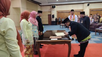 Mutasi dan Rotasi Pejabat Jadi Penguatan Birokrasi, Wali Kota Jakarta Barat Minta Pelayanan Publik Makin Cepat dan Berkualitas