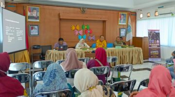 YPHMI Edukasi Warga Keagungan, Ketua KAI Jakarta Ingatkan Kemiskinan Bisa Memicu TPPO dan KDRT