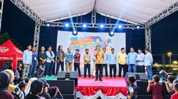 Andri Santosa Apresiasi Pentas Seni HUT RI ke-81 di RW 13 Kalideres, Dorong UMKM Makin Semarak