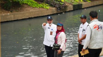 Sudin SDA Keruk Kali Grogol Sepanjang 3 Kilometer, 45 Ribu Meter Kubik Lumpur Ditargetkan Diangkat