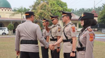 Polres Sarolangun Gelar Upacara Serah Terima Jabatan Sejumlah Pejabat Utama