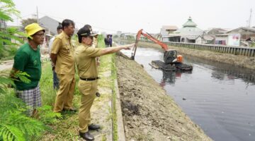 Sedia Payung Sebelum Hujan, Sachrudin Gercep Normalisasi Sungai dan Drainase